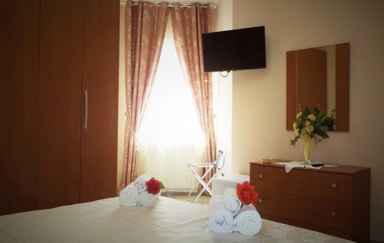 Il Girasole Bed and Breakfast Vibo Valentia Buitenkant foto